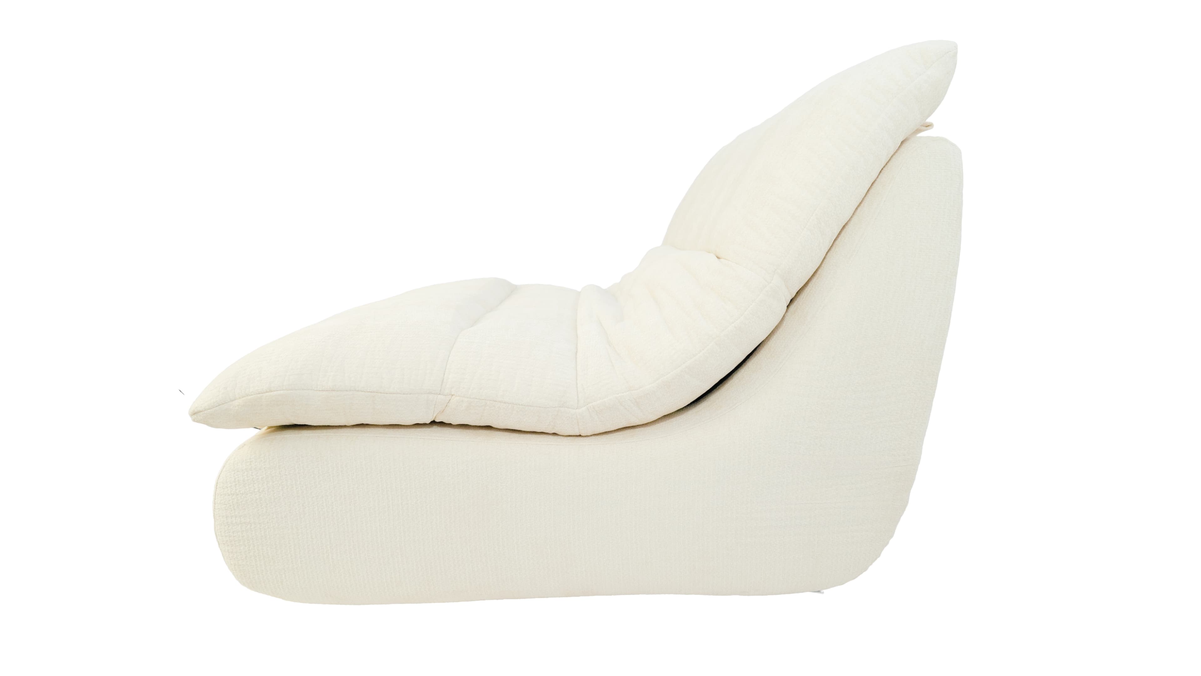 The Joey White - Angle view - Compressed sofa that fits in your car